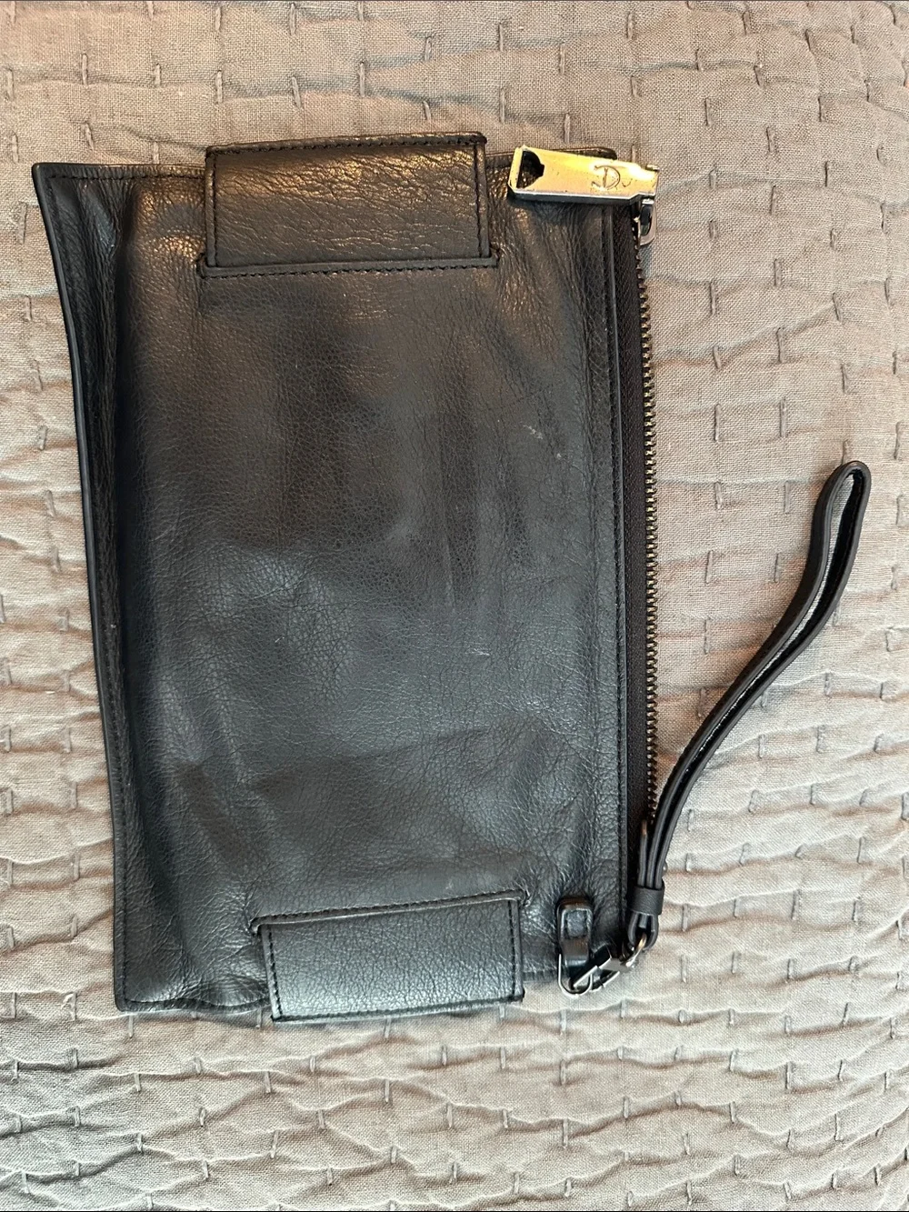 Etienne Aigner Black Leather Zip Wallet with Logo